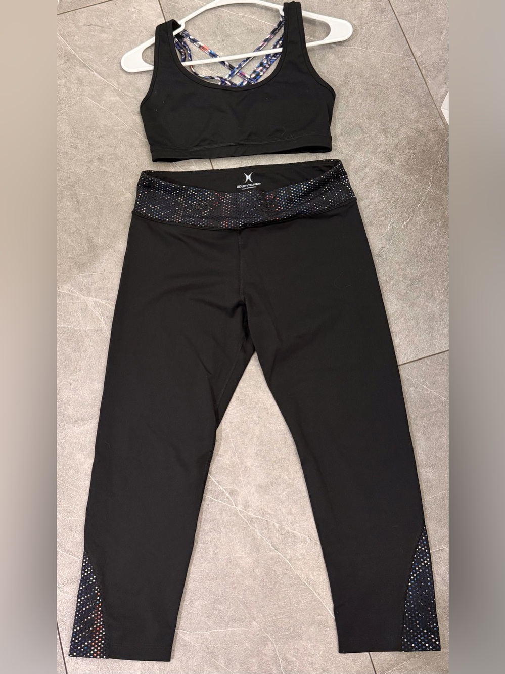 Women's Express Athletic Outfit with Leggings and Sports Bra.  Size: M